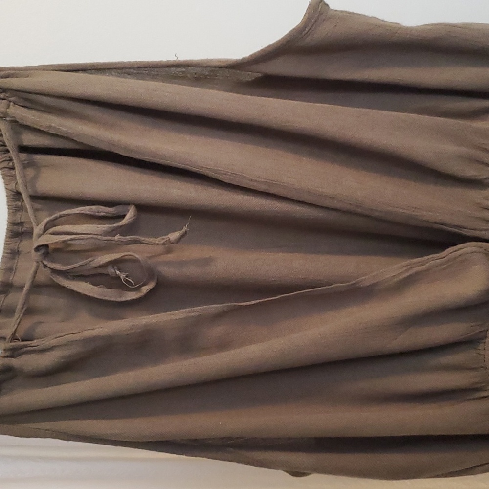 Divided short romper - Picture 3 of 5